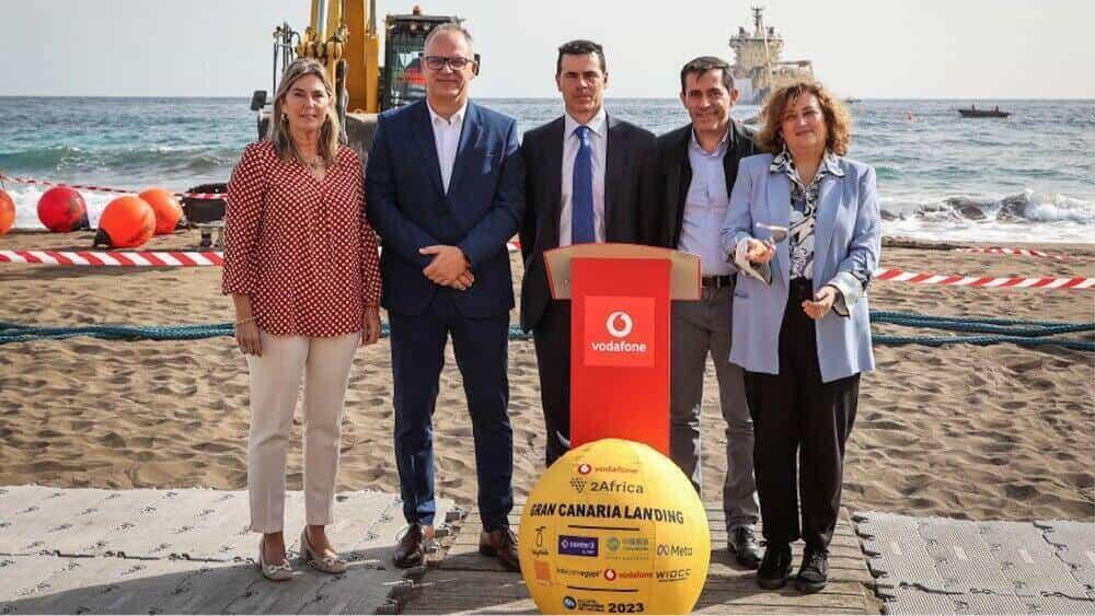 El cable submarino 2Africa llega a las Islas Canarias