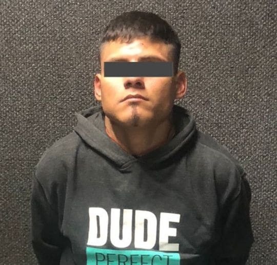 En posesión de una moto con reporte de robo, fue detenido un hombre en el municipio de Juárez por elementos de la Agencia Estatal de Investigaciones.