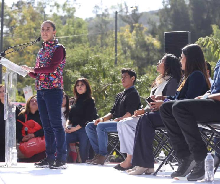 Presenta Sheinbaum equipo de jóvenes rumbo al 2024