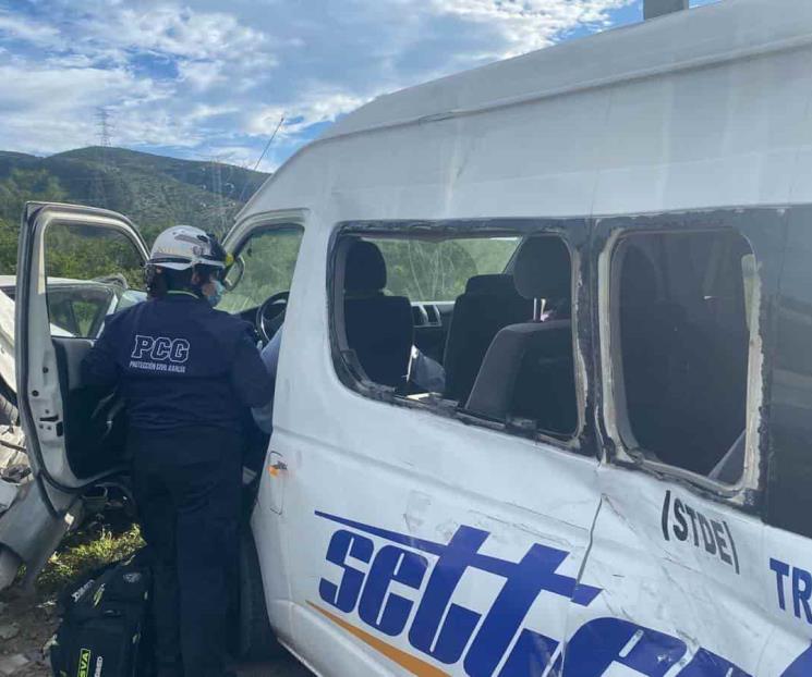 Deja carambola dos lesionados