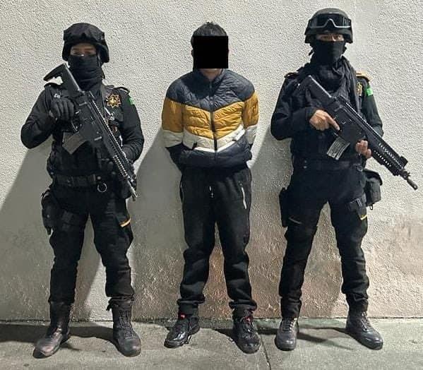 Capturan policías a narcomenudista