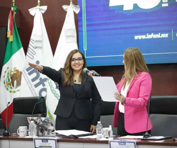 Toman protesta a nueva presidenta del INFONL