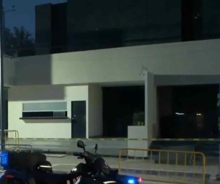 Atacan dos antros del Centrito en San Pedro