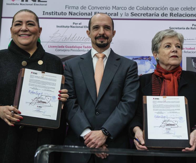 Acuerdan INE y SRE instalar urnas en el extranjero