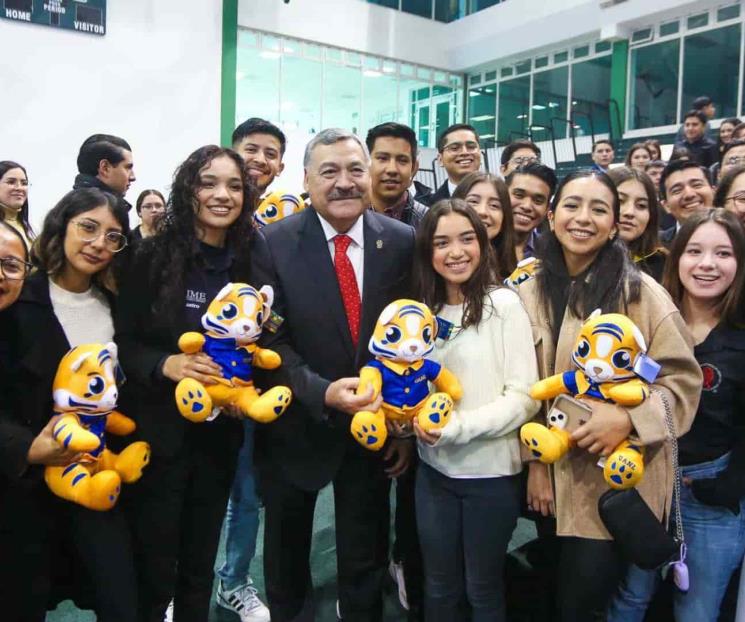 Pondera Rector labor de grupos académicos y culturales de UANL