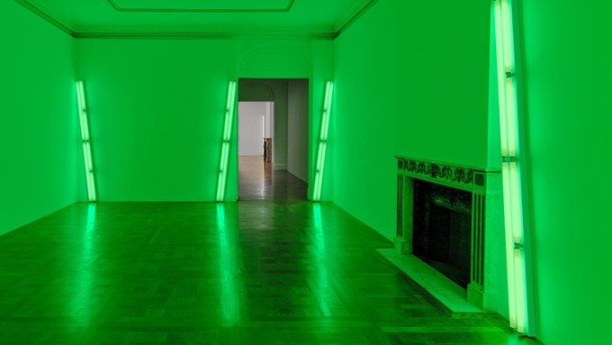 Está el artista Dan Flavin en la agenda del MARCO