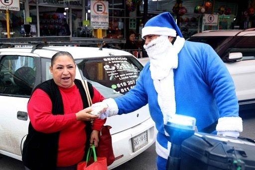 Llevan Santas Azules alegría a los nicolaítas Llevan Santas Azules alegría a los nicolaítas