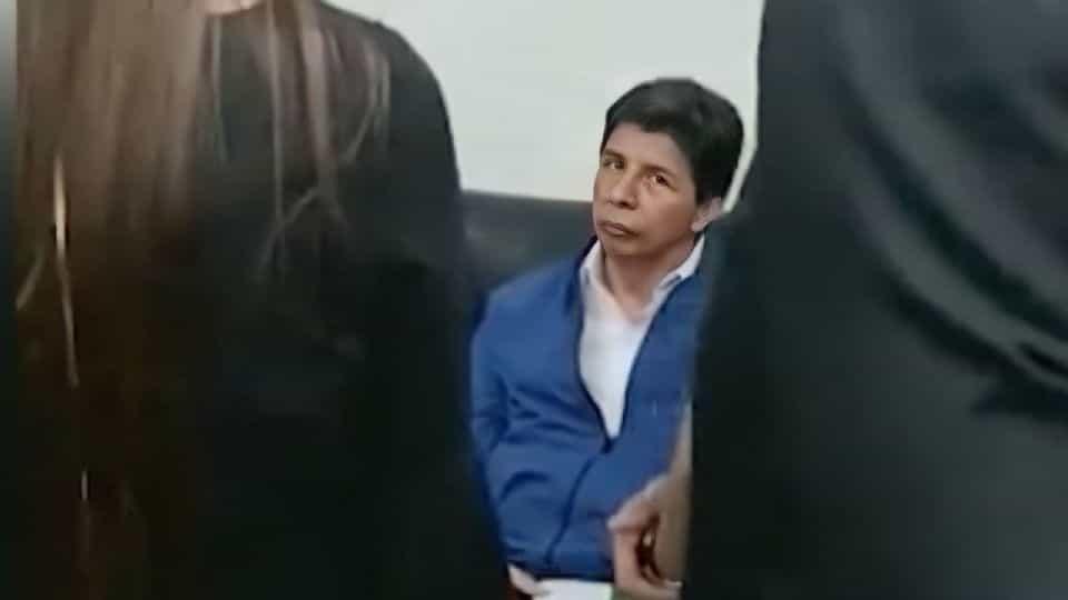 Confirman prisión preventiva para ex presidente de Perú