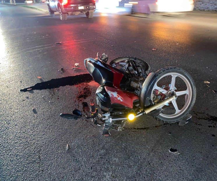 Resulta motociclista herido en choque