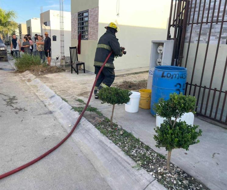 Arde vivienda en Cadereyta Arde vivienda en Cadereyta