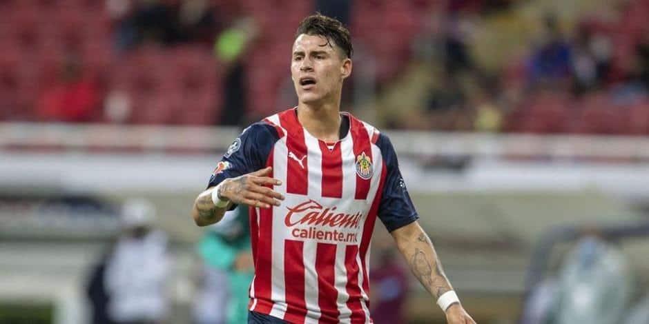 Chicote Calderón se marcha de Chivas