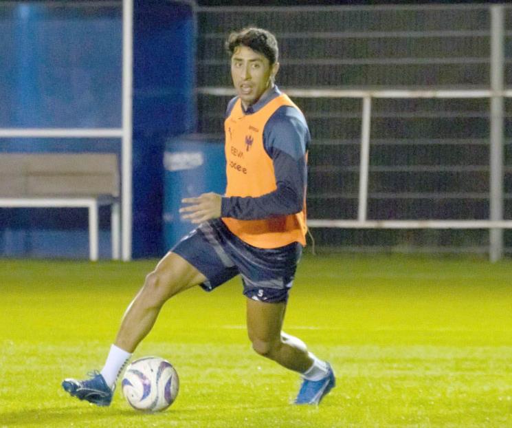 Regresan Rayados a entrenar en El Barrial