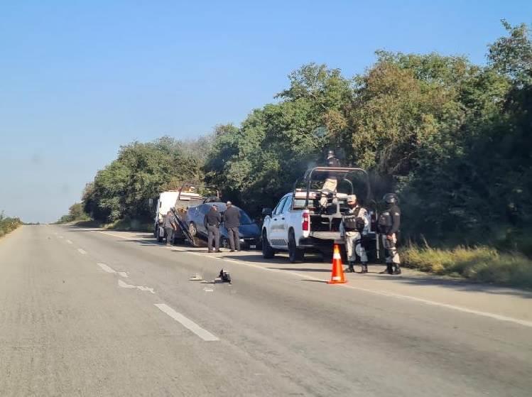 Ocasiona ponchallantas accidente vial