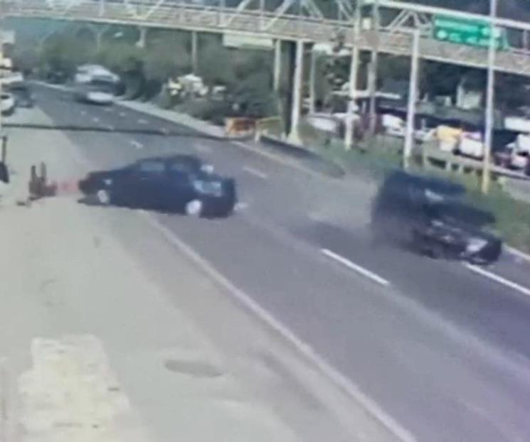 Muere conductor tras choque en Santiago Muere conductor tras choque en Santiago