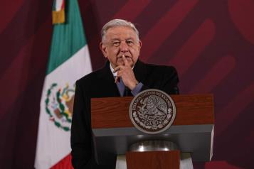 Informa AMLO no habrá aumento de impuestos en 2024