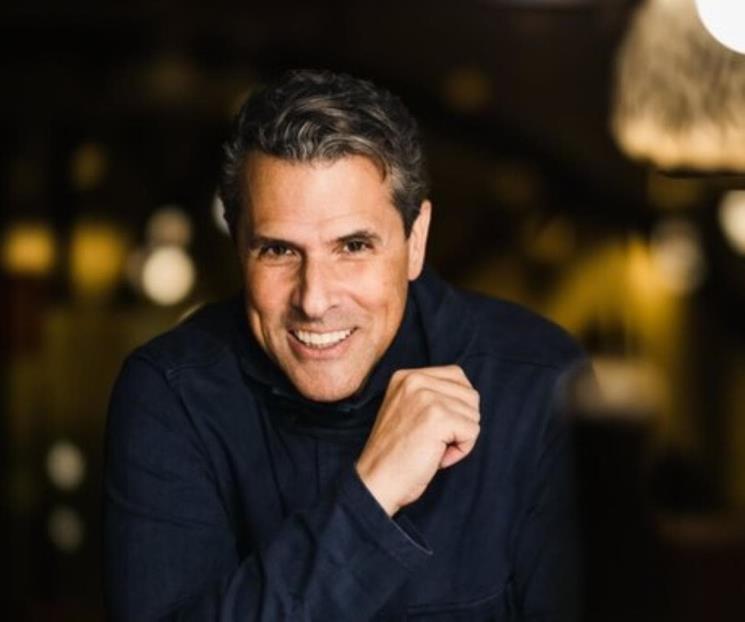 Aclara Marco Antonio Regil su estado de salud