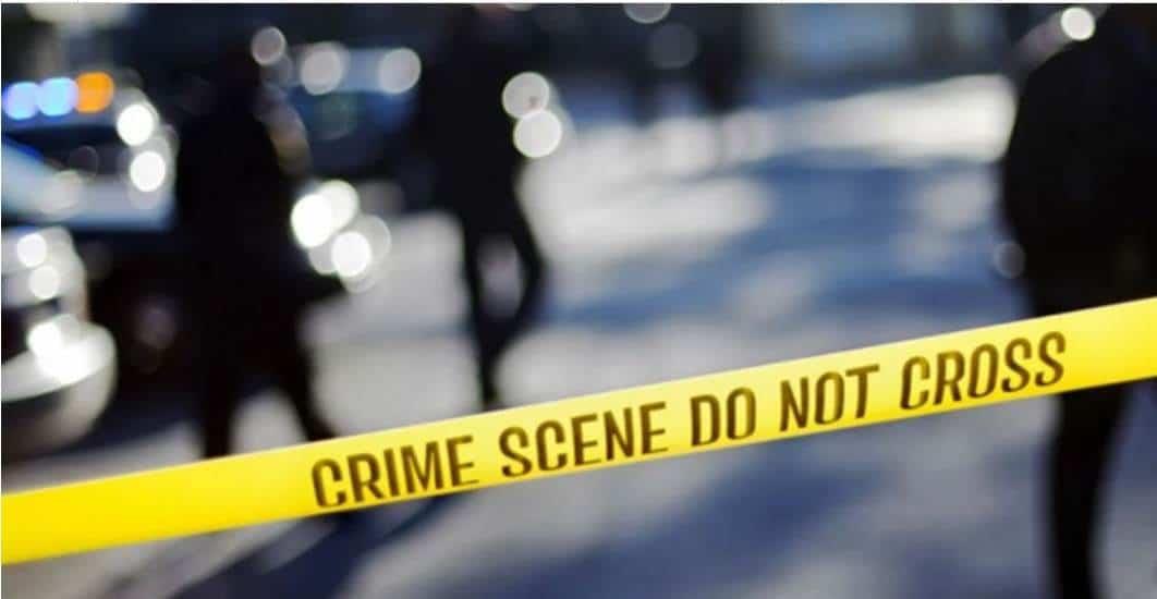 Joven de 14 años es arrestado por asesinato de sus padres en EU