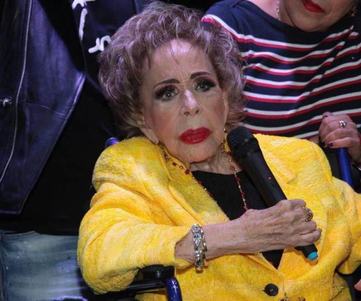 Silvia Pinal abandona este domingo el hospital
