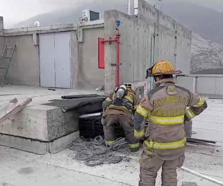 Alarma incendio en piso 22 de edificio