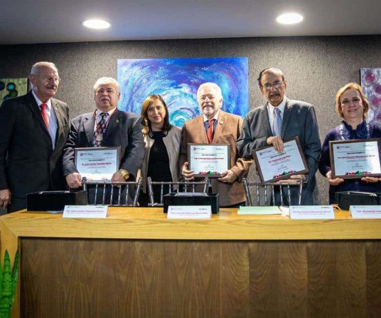 Ofrecen conversatorio como tributo a Israel Cavazos