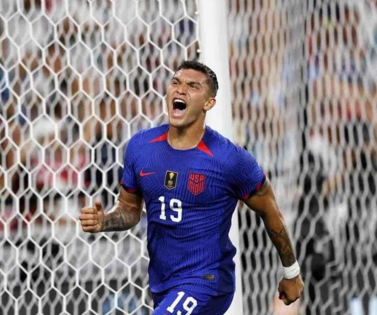 Cierra Rayados fichaje de Brandon Vázquez