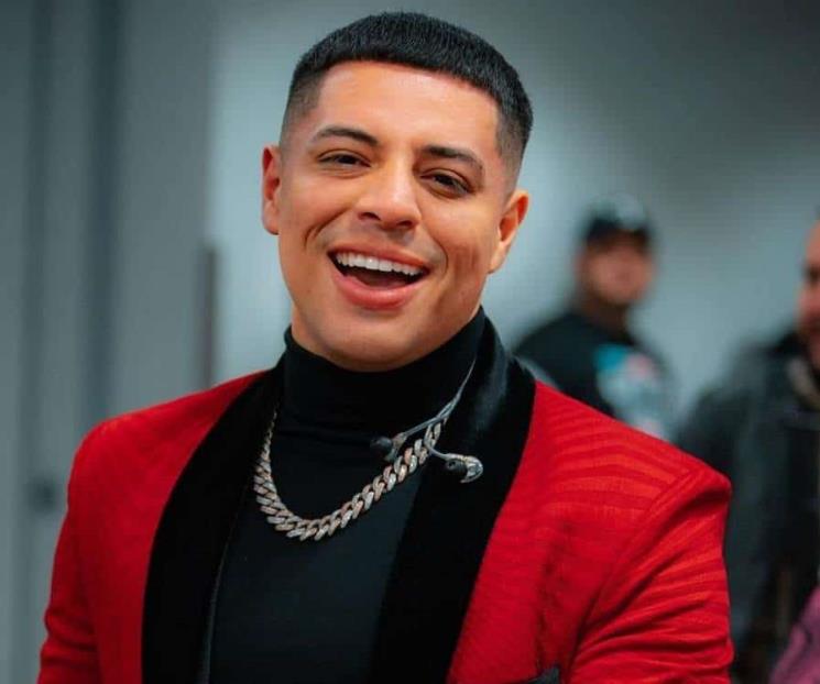 Eduin Caz anuncia regreso con Grupo Firme y nueva gira Eduin Caz anuncia regreso con Grupo Firme y nueva gira