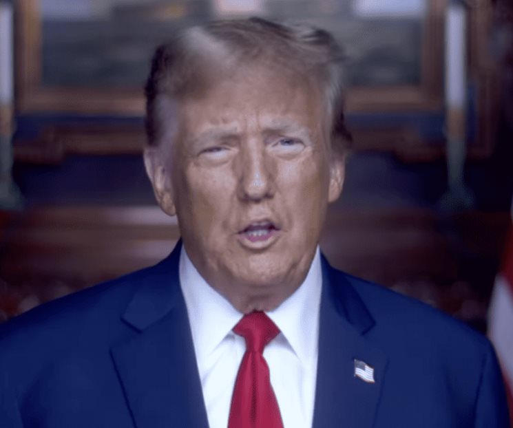 Pide NY multar a Donald Trump por 370 millones de USD