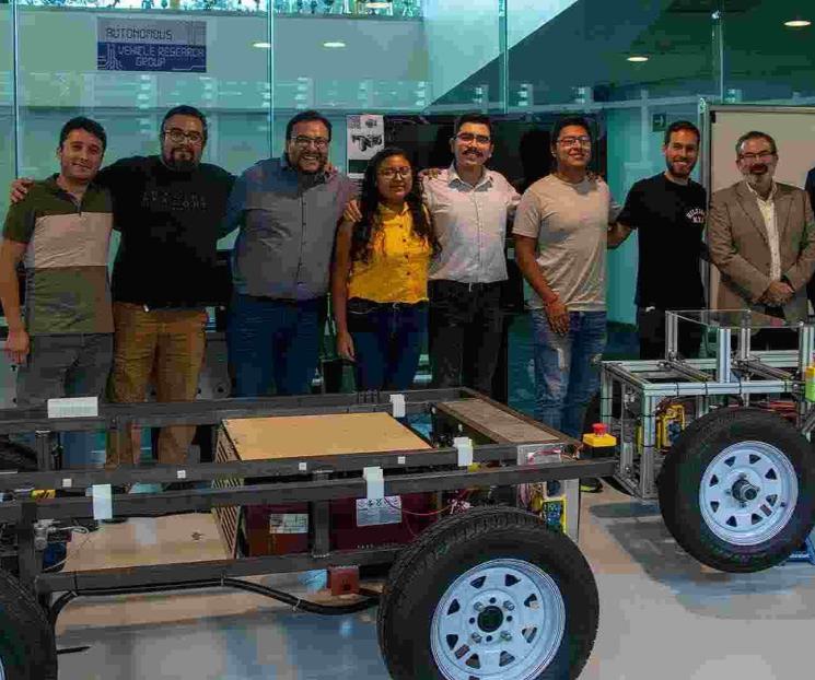¡Revolución de vehículos! Alumnos y profesores crean carro autónomo