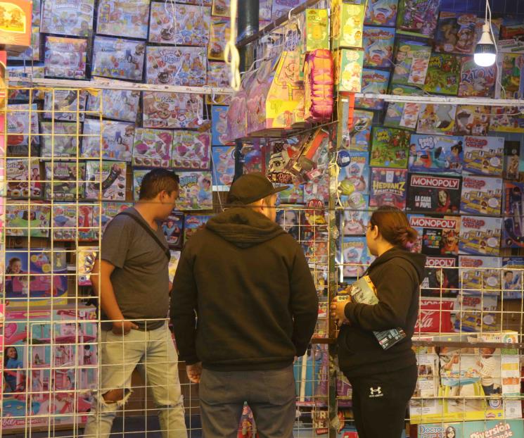 Reyes Magos prefieren comercio informal para comprar regalos