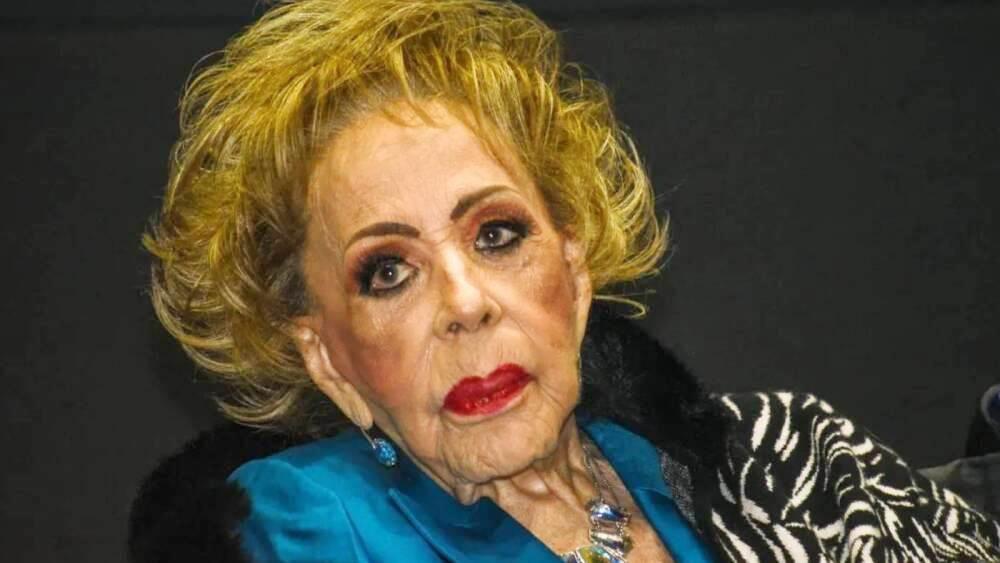 Se recupera muy bien Silvia Pinal