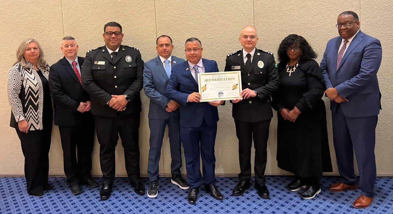La Asociación de Correccionales de América (ACA, por sus siglas en inglés) entregó el sábado la acreditación al Centro de Reinserción Social No. 3 Oriente, en Cadereyta Jiménez, tras cumplir con una calificación de 100, en estándares de calidad internacional.