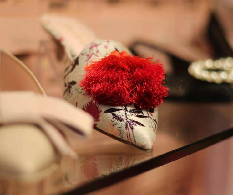 Conoce los zapatos que pisan con fuerza en 2024