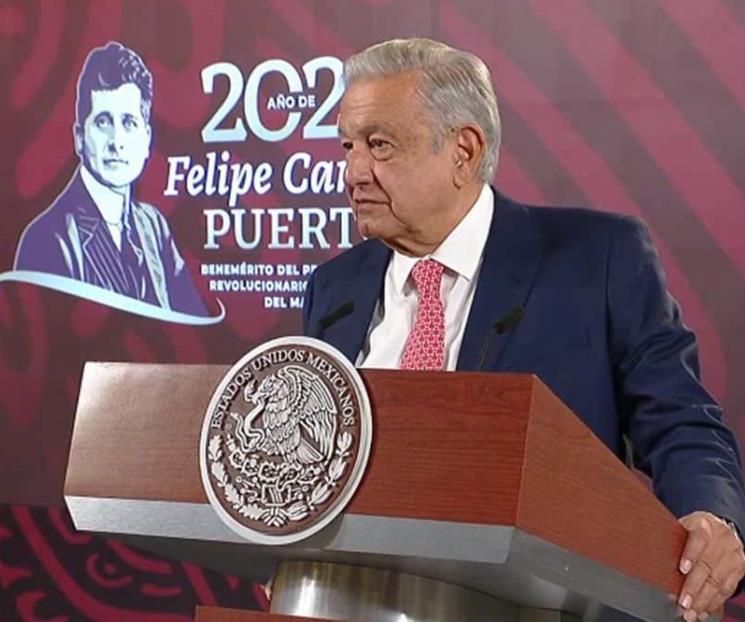 AMLO acusa a la oposición de lanzar campaña de supuesto decretazo