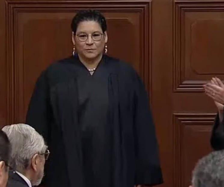 Rechaza Corte bajarse el sueldo; Lenia Batres regresa excedente