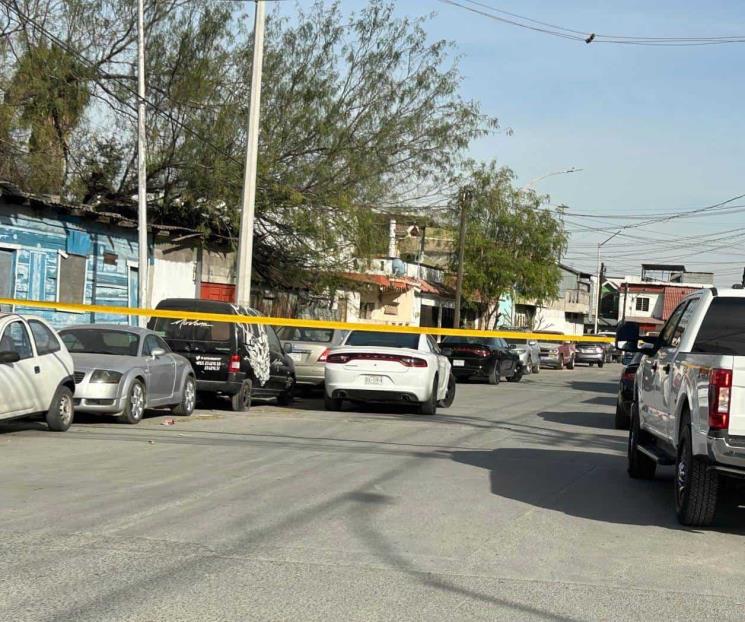 Balean a dos ministeriales desde moto