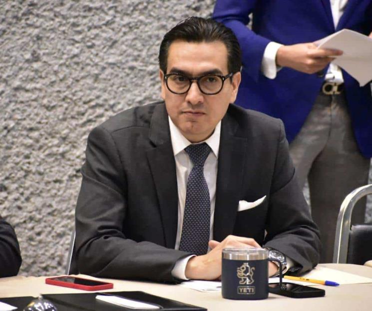 Buscan brindar guarderías y atención médica a madres adolescentes