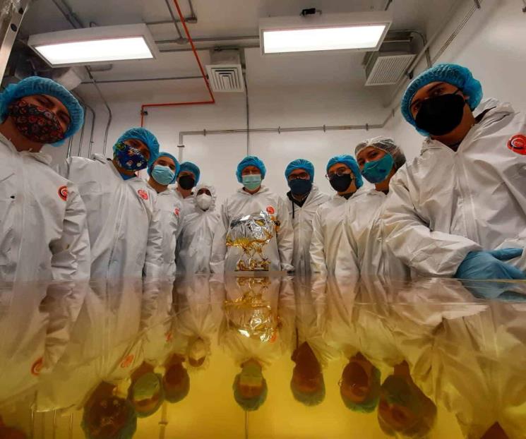 Confirma UNAM funcionamiento del Proyecto Colmena en el espacio