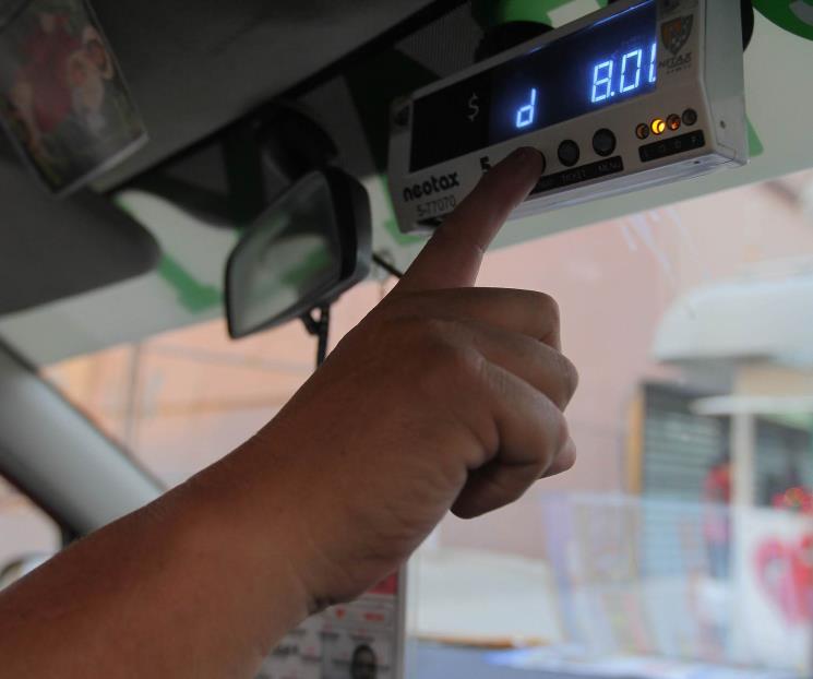 Culpan al Estado de no ajustar tarifas de taxis