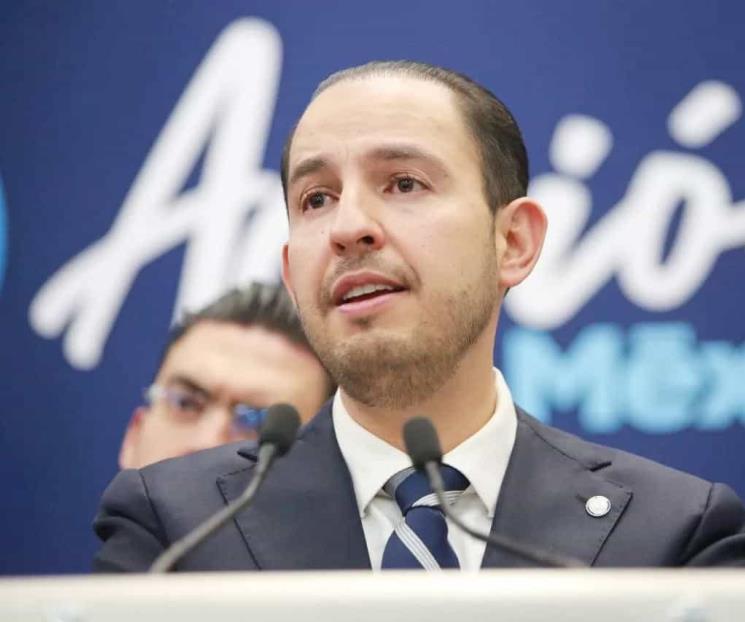 Amenazan panistas con renunciar e irse a Morena