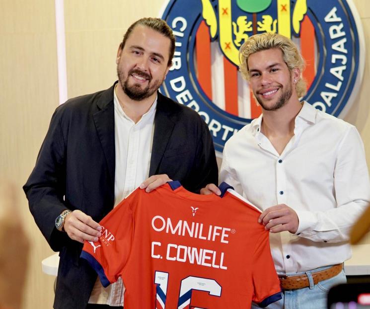 Chivas hace oficial el fichaje de Cade Cowell