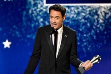 Robert Downey Jr. se burla de los cr&iacute;ticos en los Critics Choice