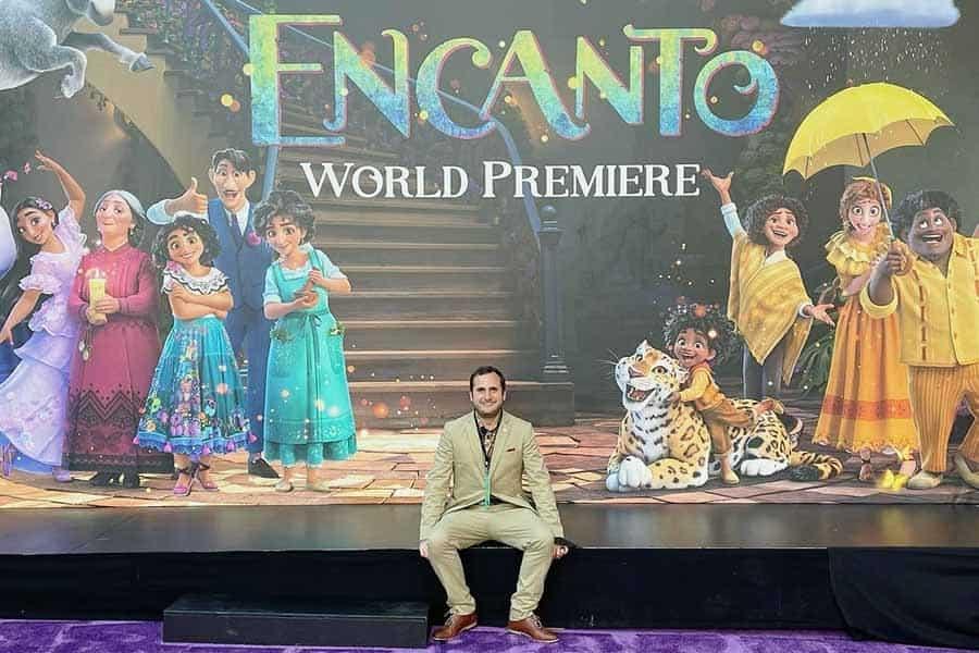 Mexicano cumple deseo de producir para Disney