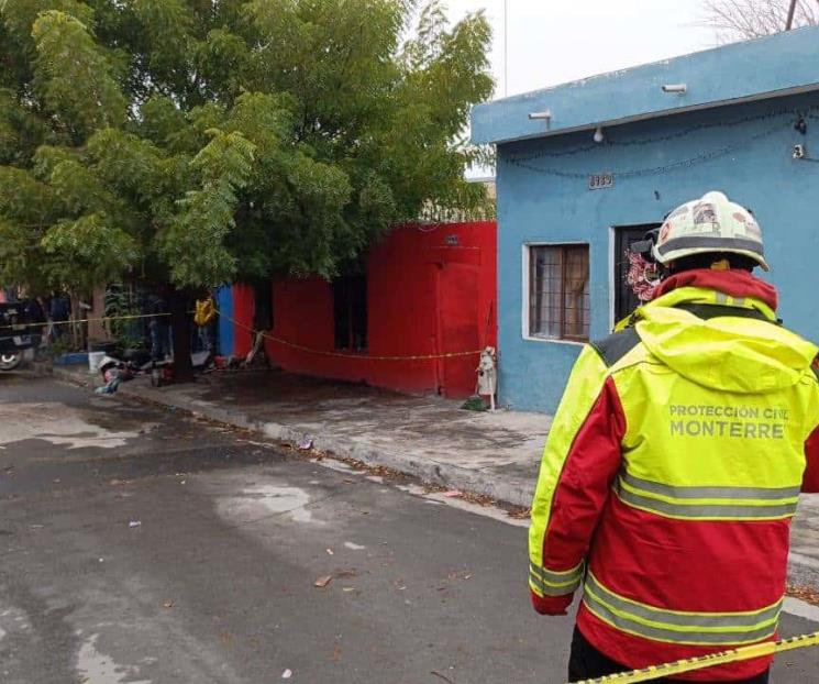 Pierde la vida anciano en incendio de su casa Pierde la vida anciano en incendio de su casa