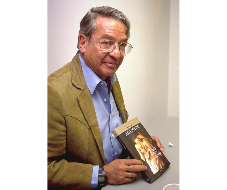 Comunidad cultural despide a José Agustín en redes