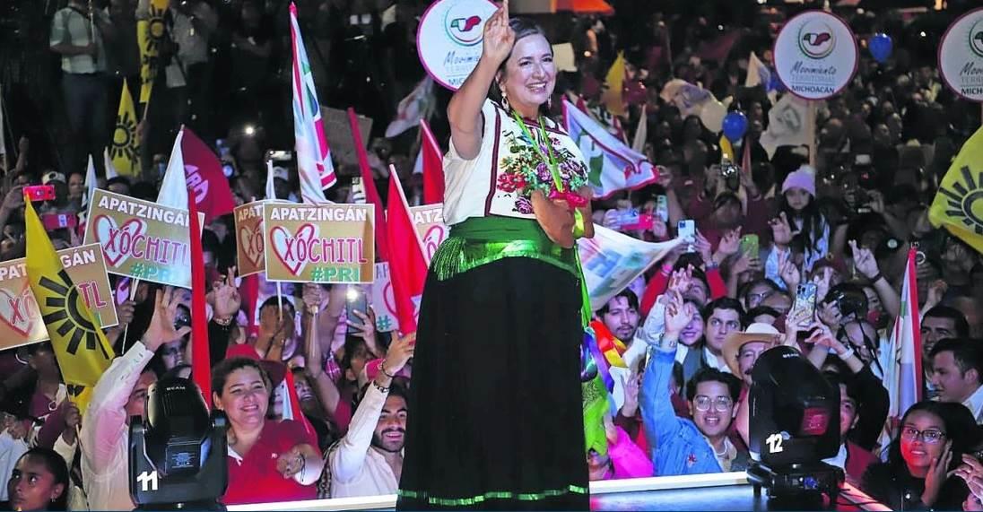 Que Claudia no se desgarre las vestiduras: Gálvez
