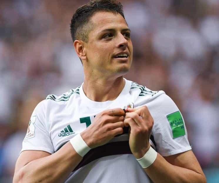 Contempla Jimmy Lozano a ´Chicharito´ con el Tri