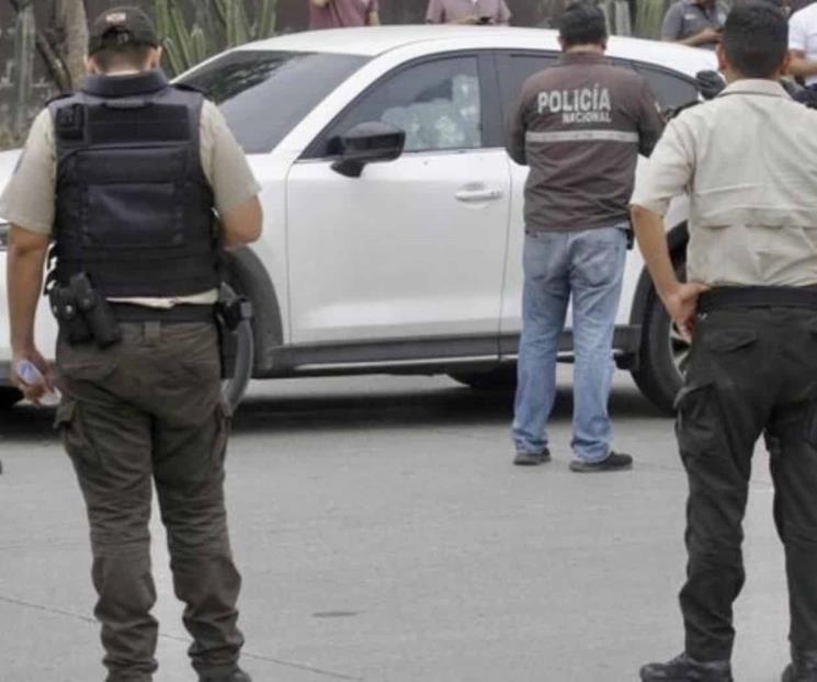 Matan a fiscal que investigaba asalto a televisora en Ecuador
