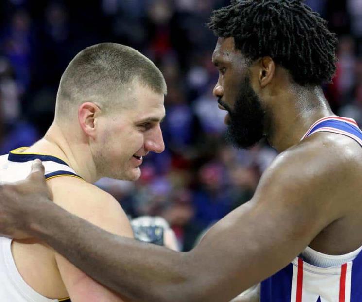 Brilla Embiid con Sixers ante el campeón Nuggets
