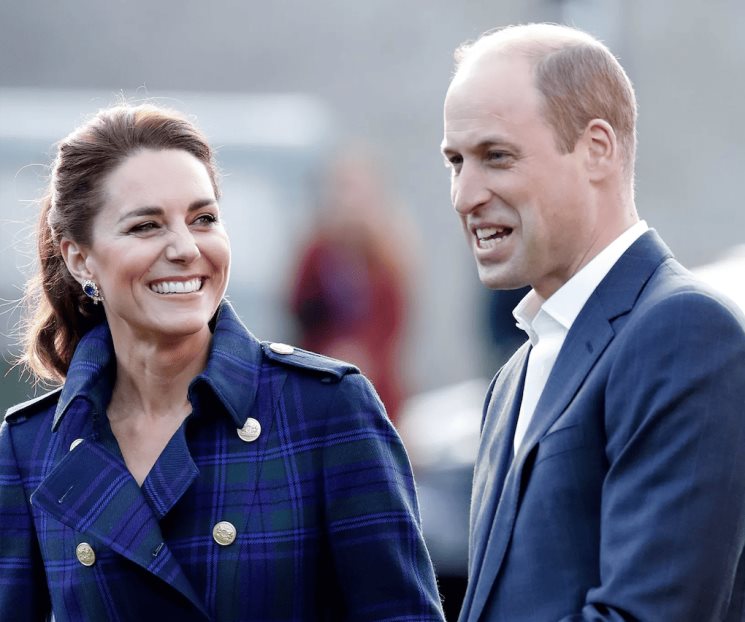 Visita el Principe Guillermo a Kate en el hospital