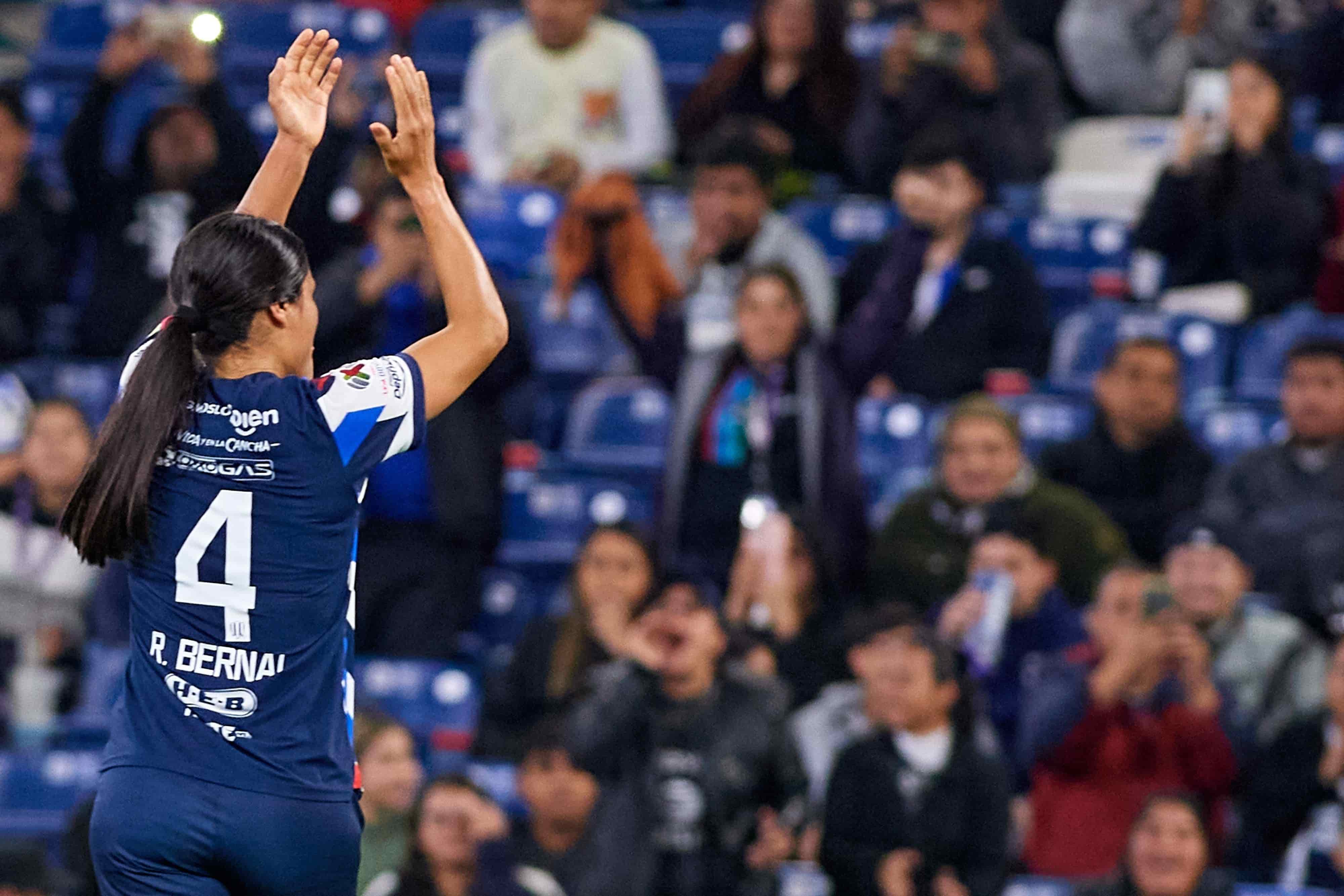 Rebeca Bernal hace el 7-0.
